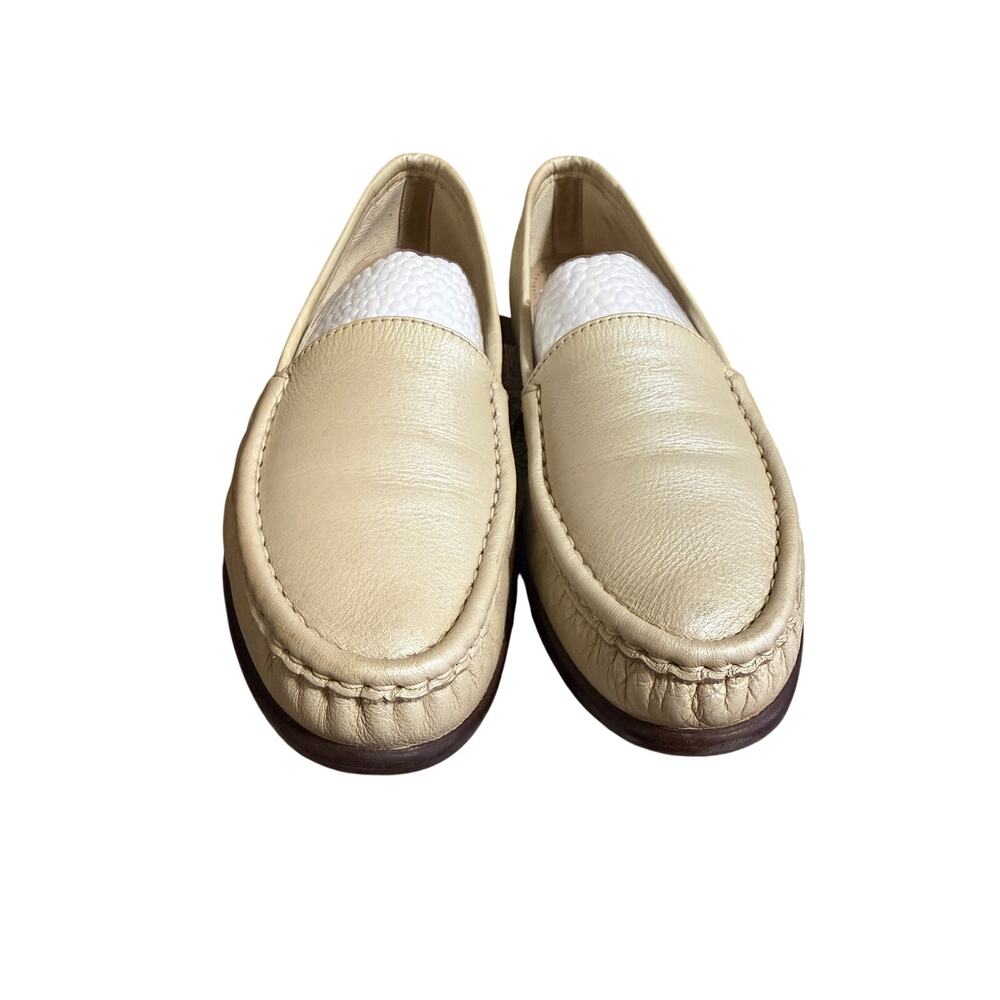 VTG  SAS Simplify Bone Leather Slip On Tri-Pad Loafer Shoes Size 9 Narrow